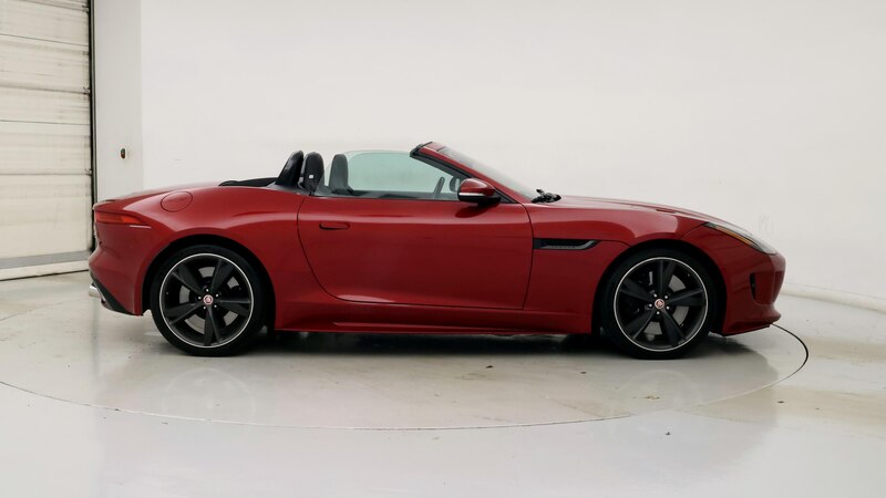 2017 Jaguar F-Type R 7