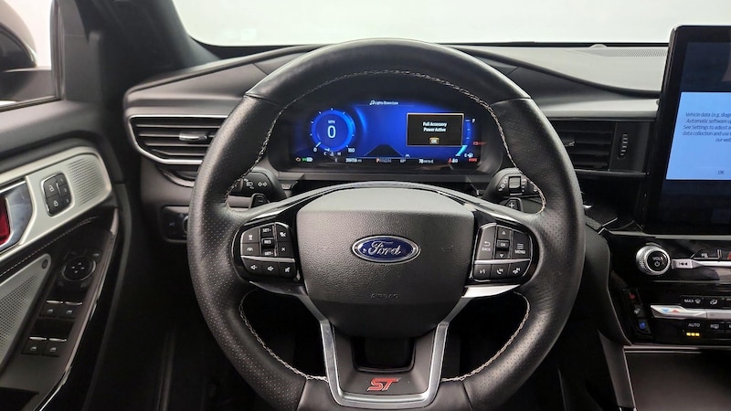 2022 Ford Explorer ST 10