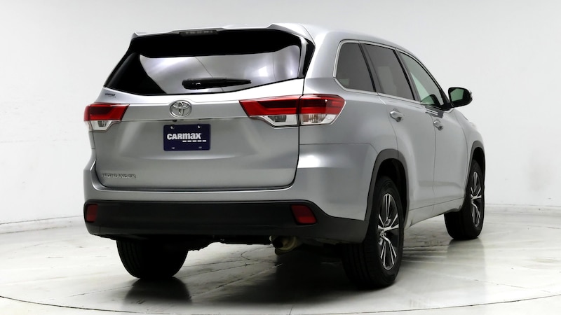 2018 Toyota Highlander LE 8