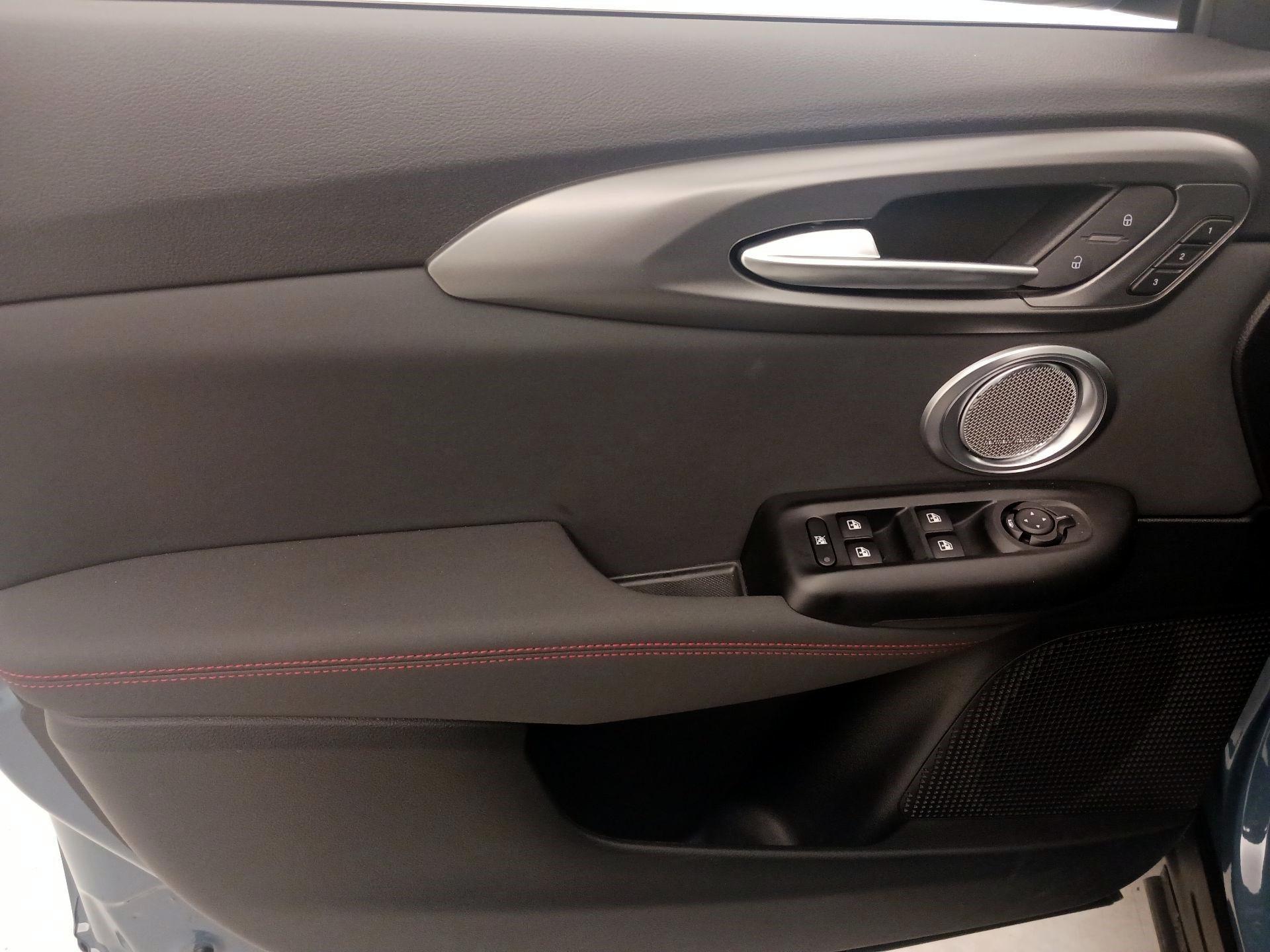 Thumbnail: 2024 Dodge Hornet - 12