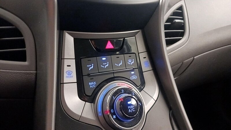 2013 Hyundai Elantra GLS 15