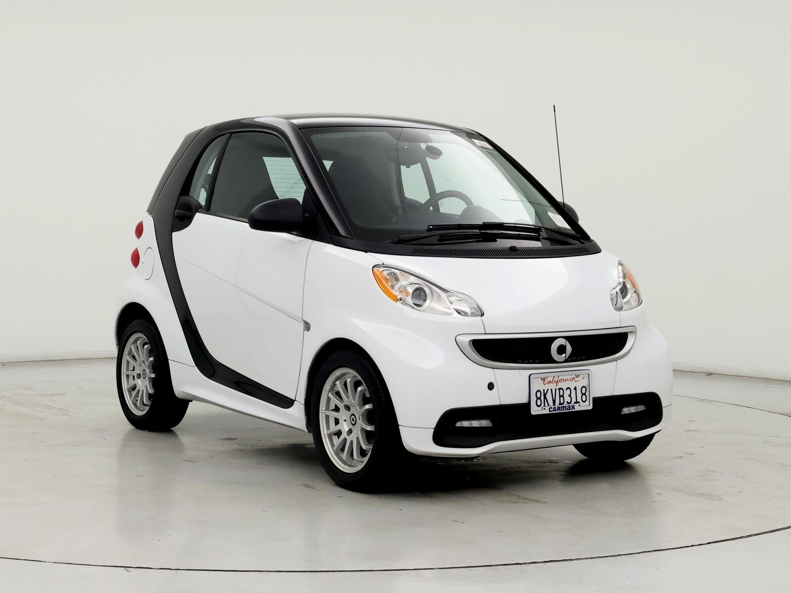 Used 2015 smart fortwo passion with VIN WMEEJ3BA0FK792661 for sale in Spokane Valley, WA