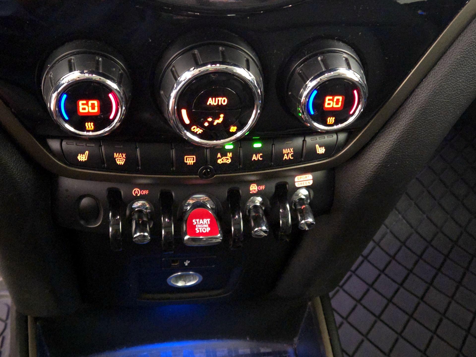 Thumbnail: 2023 MINI Cooper Countryman - 17