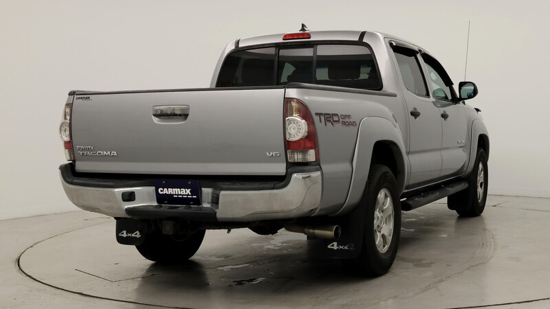 2015 Toyota Tacoma  8