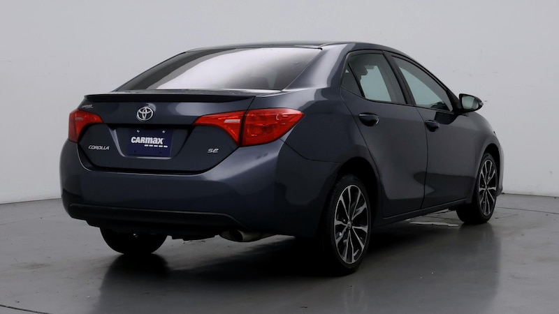 2017 Toyota Corolla SE 8