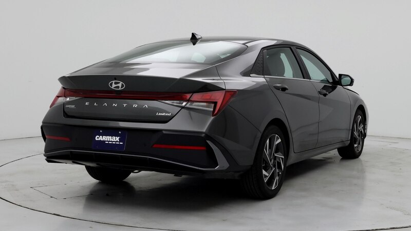 2024 Hyundai Elantra Limited Edition 8