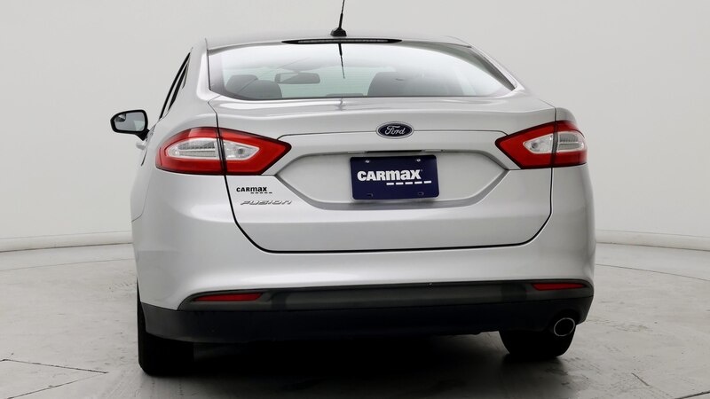 2014 Ford Fusion S 6