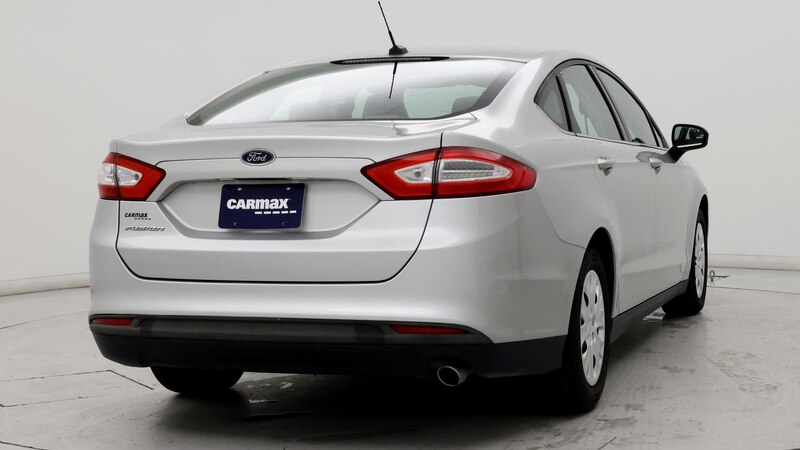 2014 Ford Fusion S 8