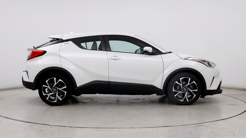 2019 Toyota C-HR XLE 7