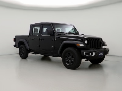 2023 Jeep Gladiator Sport -
                South Portland, ME