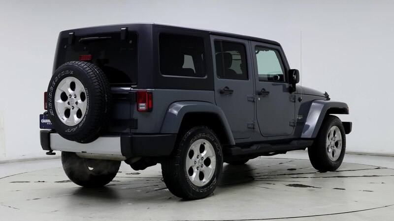 2015 Jeep Wrangler Unlimited Sahara 6