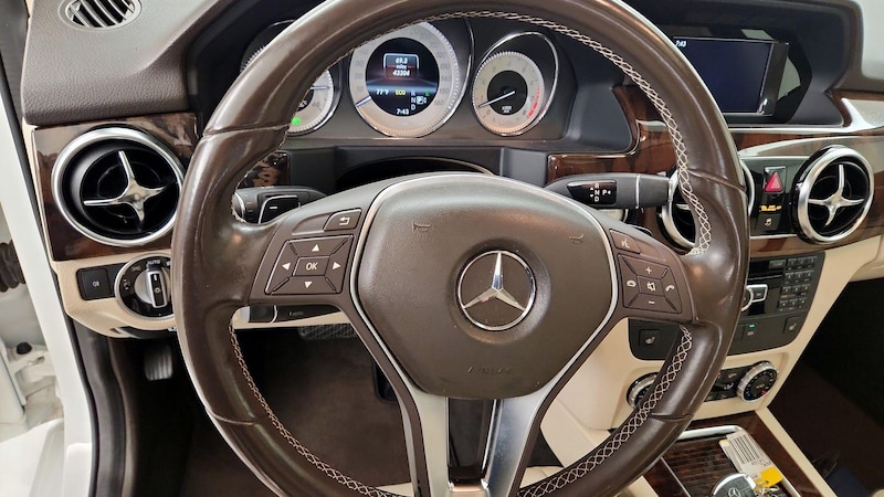 2013 Mercedes-Benz GLK 350 10