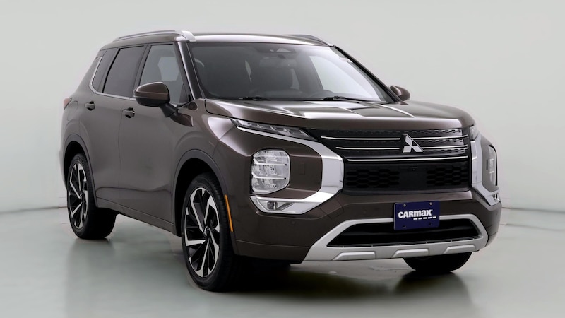 2022 Mitsubishi Outlander SEL Hero Image