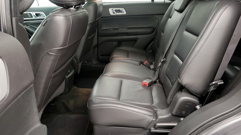 2015 Ford Explorer XLT 21