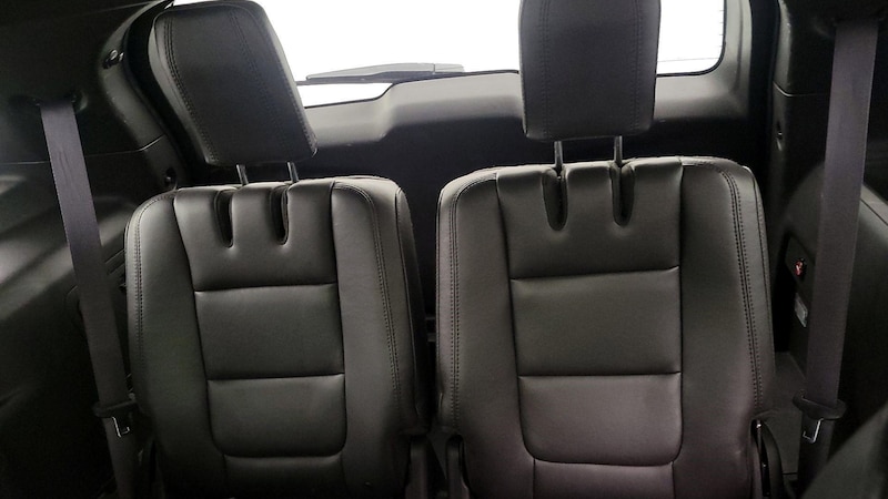 2015 Ford Explorer XLT 22