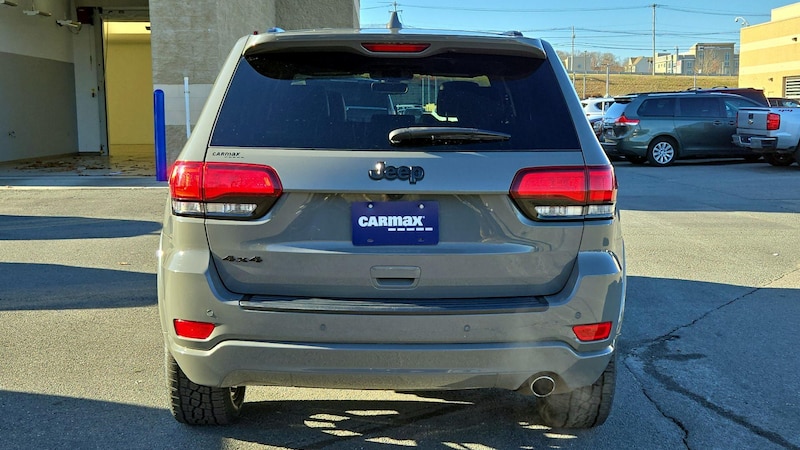 2020 Jeep Grand Cherokee Altitude 6