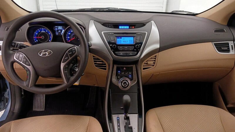 2013 Hyundai Elantra GLS 9