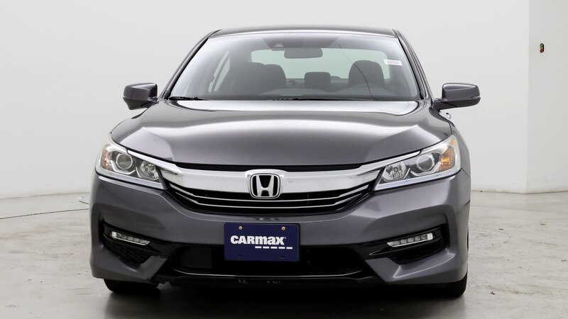 2017 Honda Accord  4