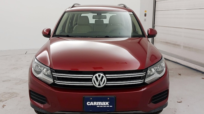 2016 Volkswagen Tiguan S 2