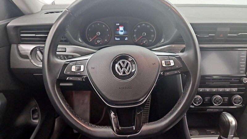 2020 Volkswagen Passat R-Line 10