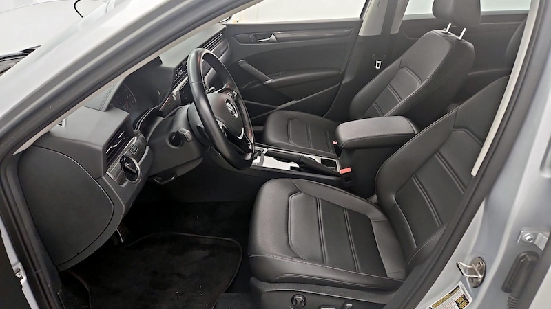 2020 Volkswagen Passat R-Line 11