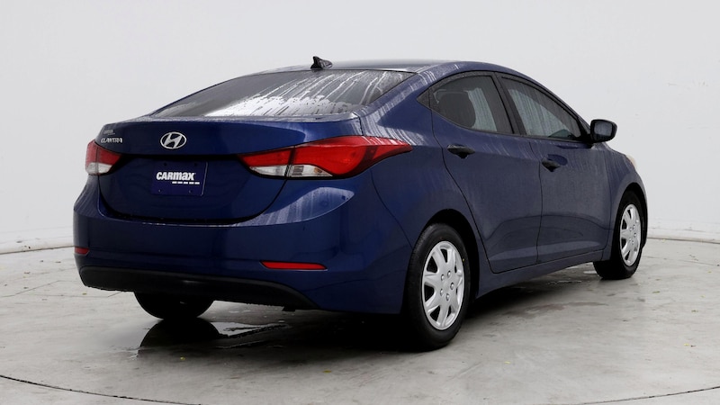 2016 Hyundai Elantra SE 8