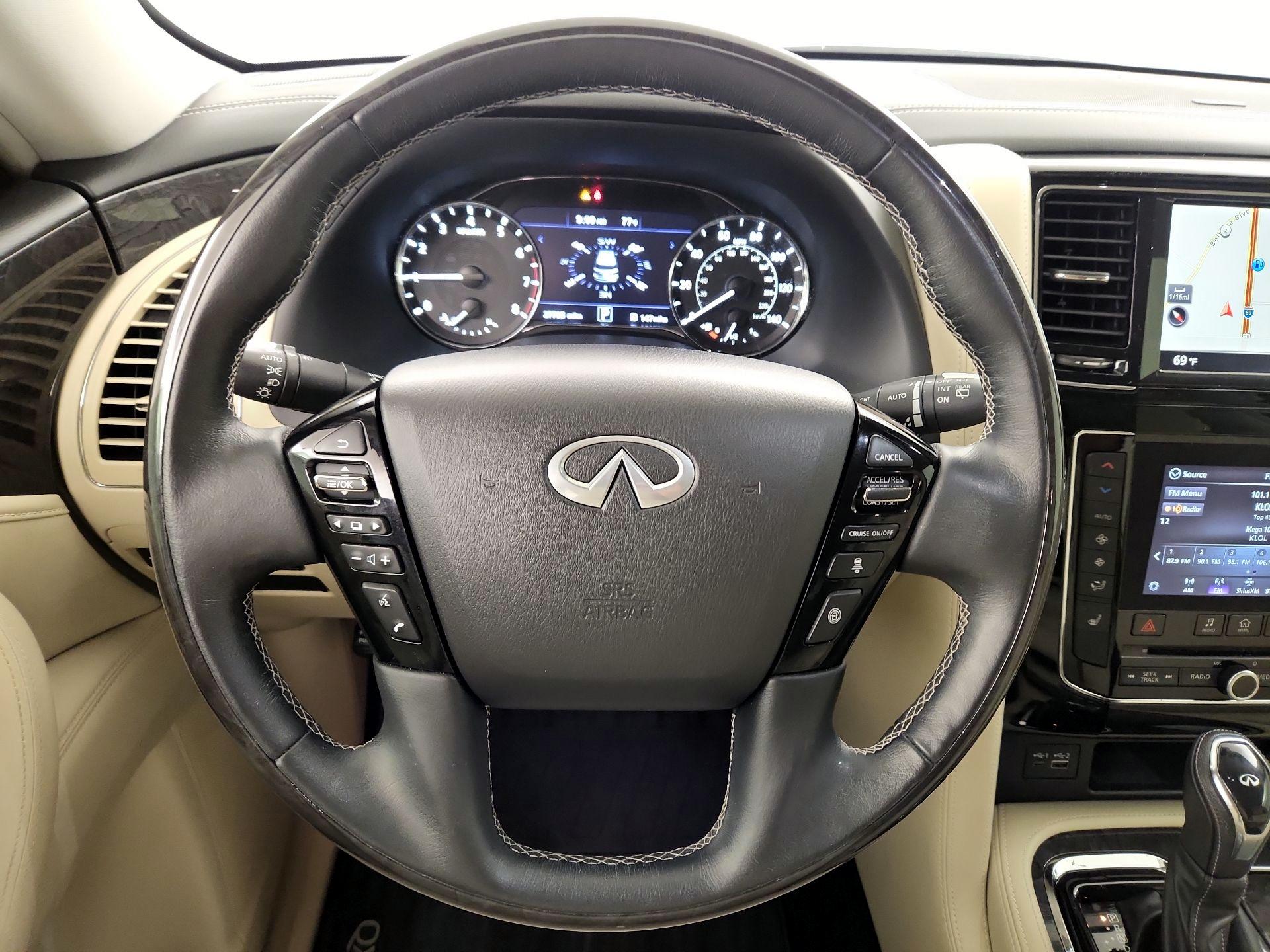Thumbnail: 2021 INFINITI QX80 - 10