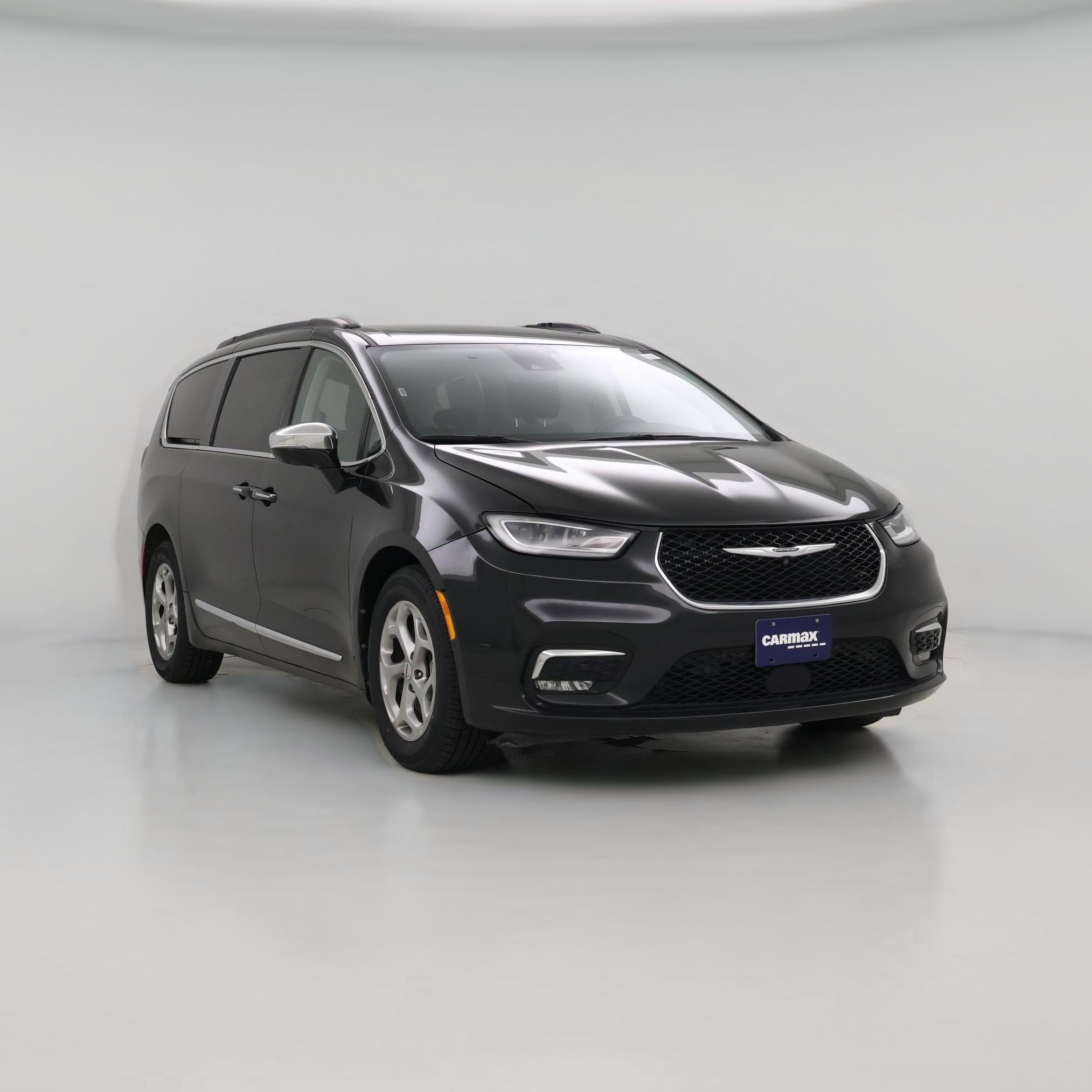 Thumbnail: 2022 Chrysler Pacifica - 1