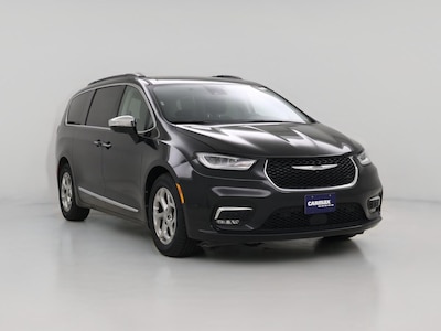 Black 2022 Chrysler Pacifica Limited