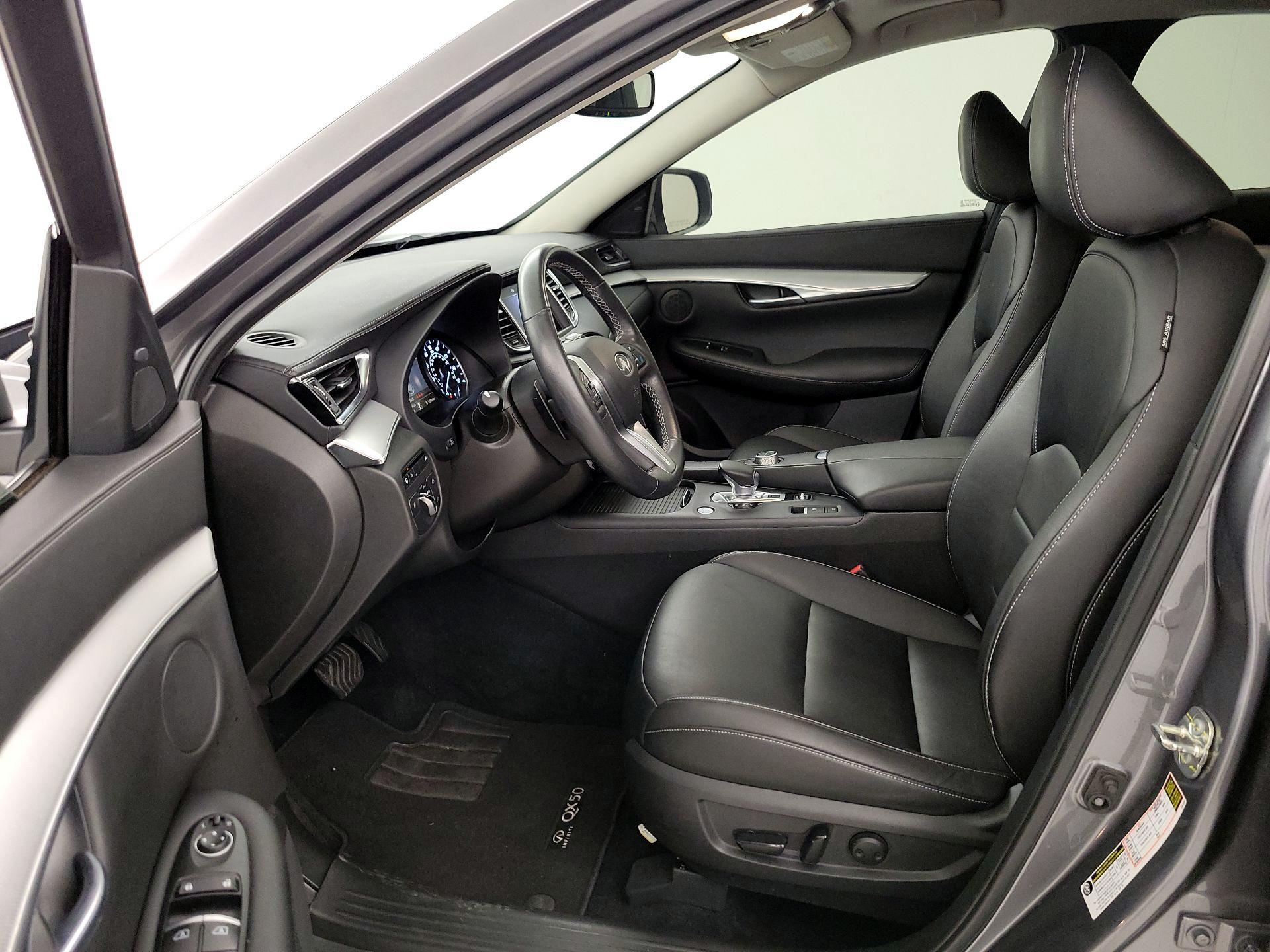 Thumbnail: 2021 INFINITI QX50 - 11