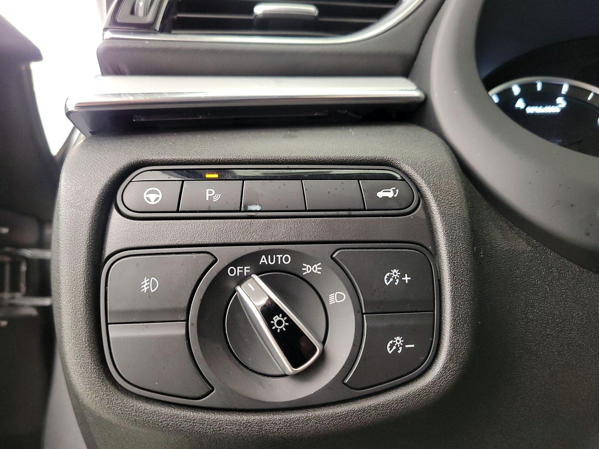 Thumbnail: 2021 INFINITI QX50 - 13