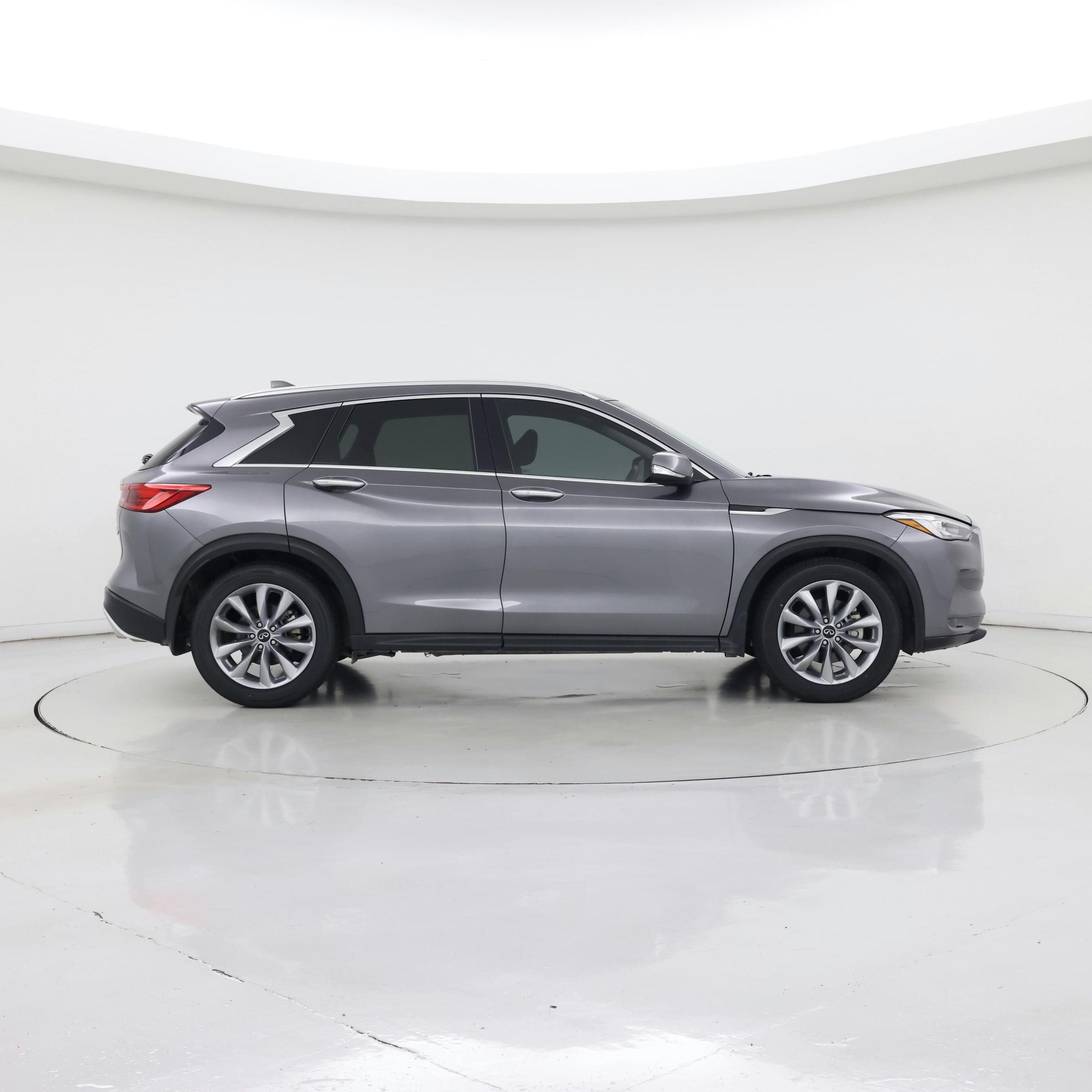 Thumbnail: 2021 INFINITI QX50 - 7