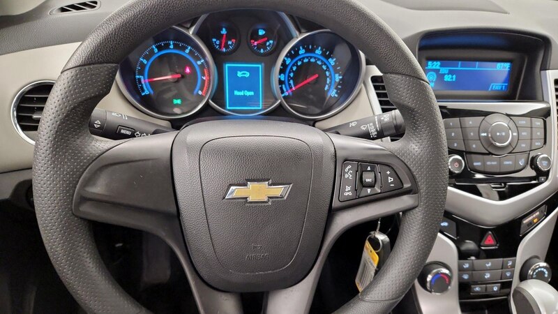 2015 Chevrolet Cruze LS 10