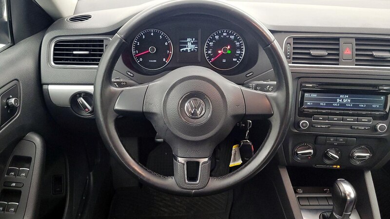 2013 Volkswagen Jetta SE 10