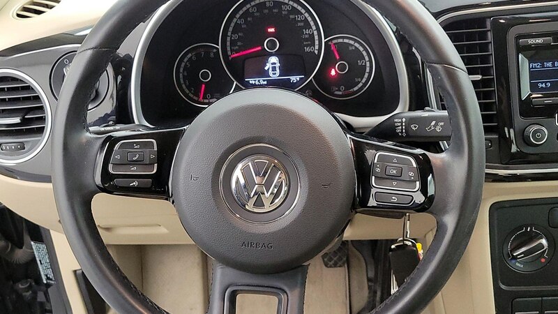 2015 Volkswagen Beetle  10