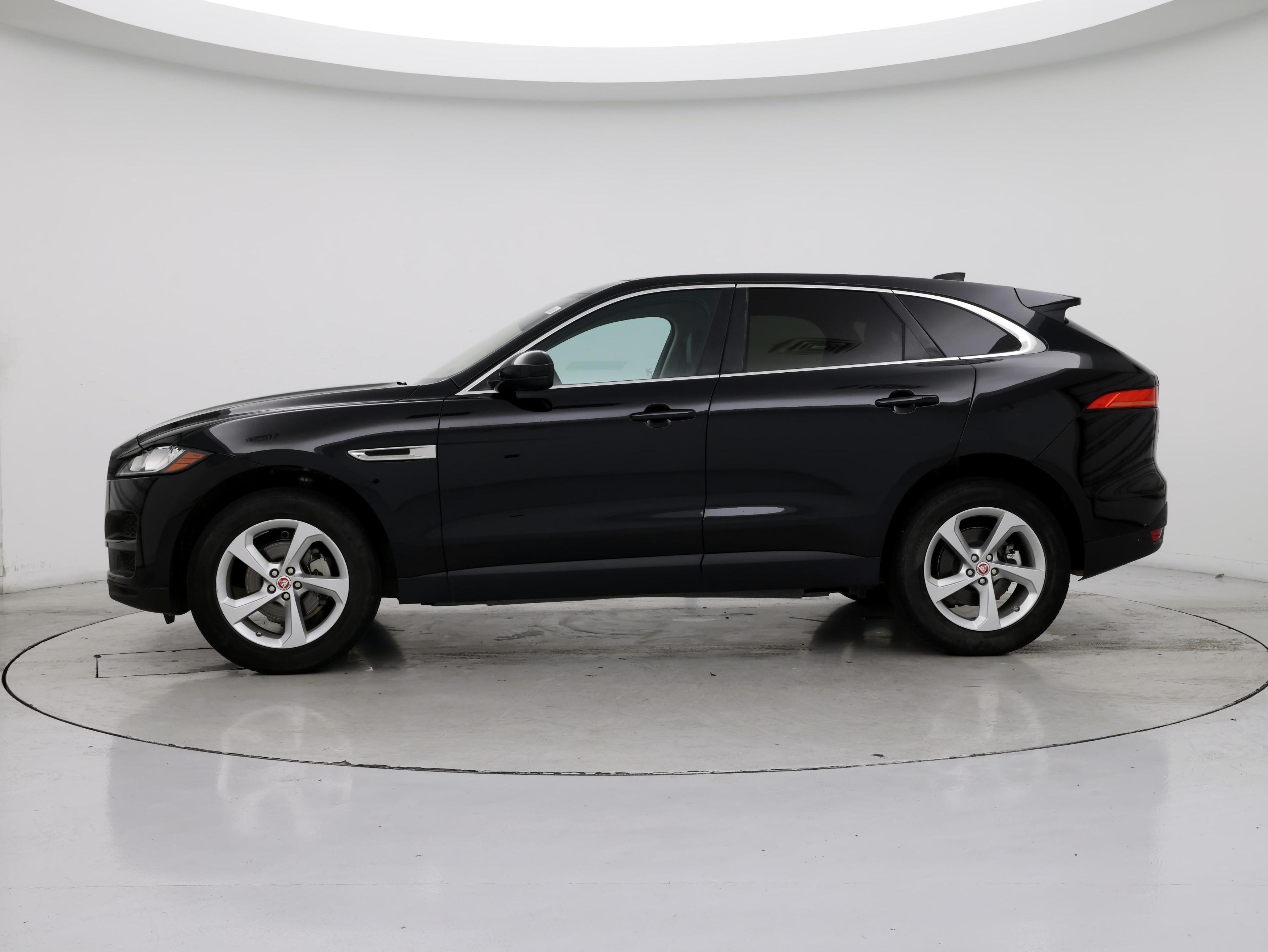 Thumbnail: 2020 Jaguar F-Pace - 3