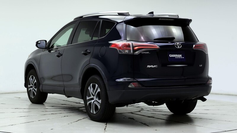 2018 Toyota RAV4 LE 2