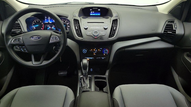 2017 Ford Escape S 9