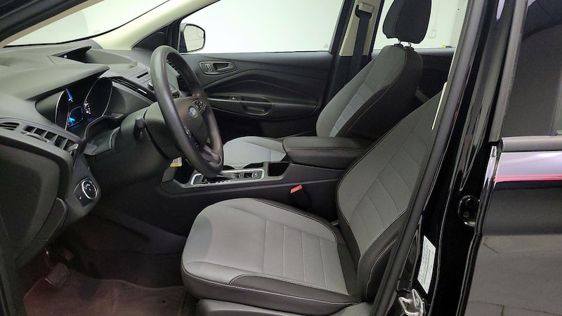 2017 Ford Escape S 11