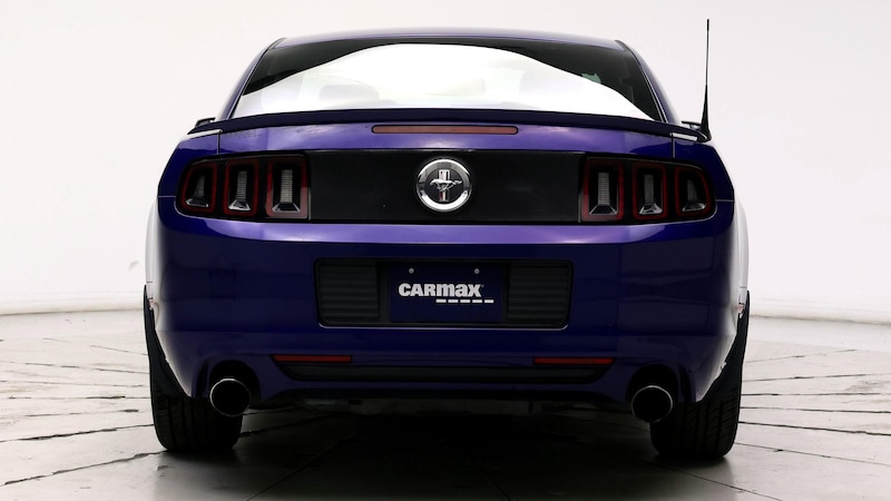 2013 Ford Mustang Premium 6