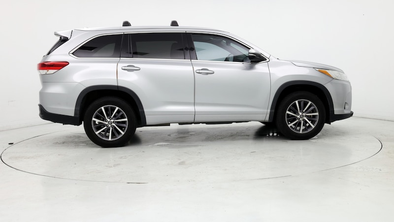 2017 Toyota Highlander XLE 7