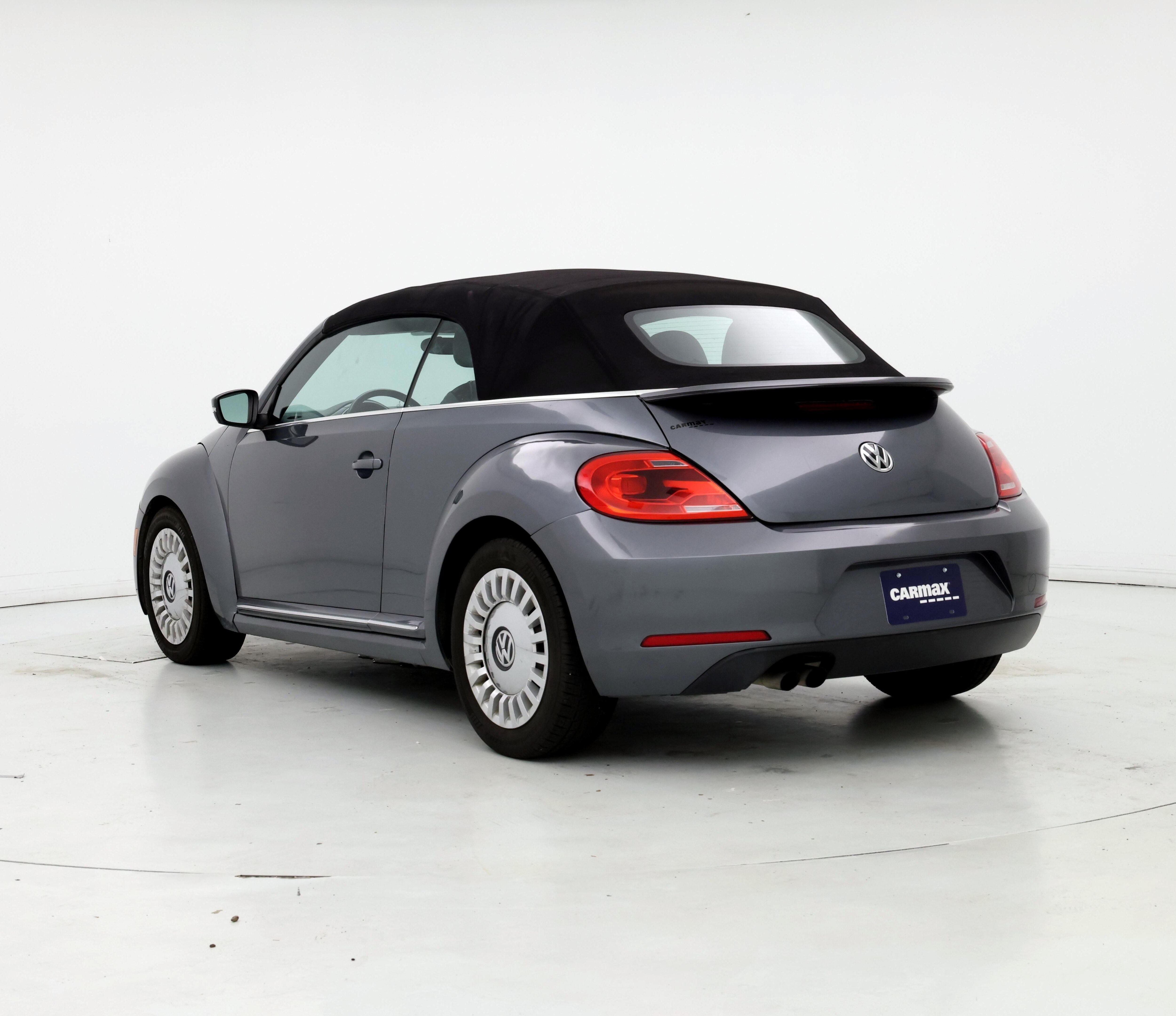 Thumbnail: 2015 Volkswagen Beetle - 2