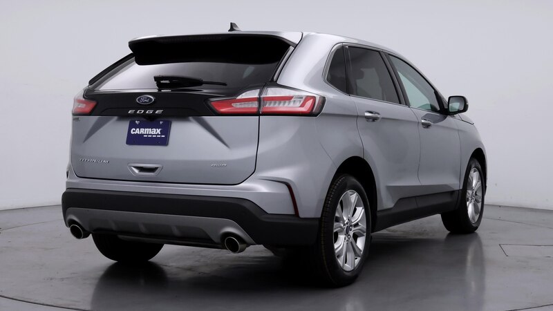 2022 Ford Edge Titanium 8