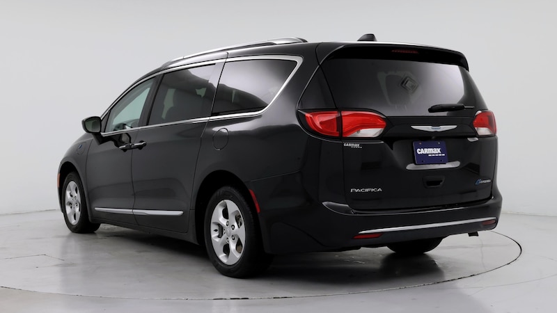 2018 Chrysler Pacifica Hybrid Touring L 2