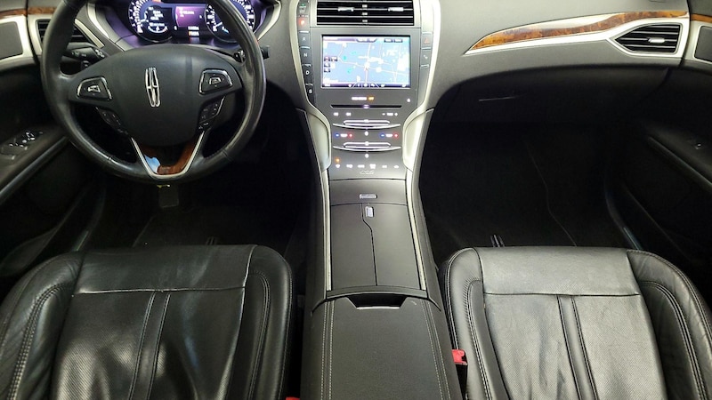 2014 Lincoln MKZ  9