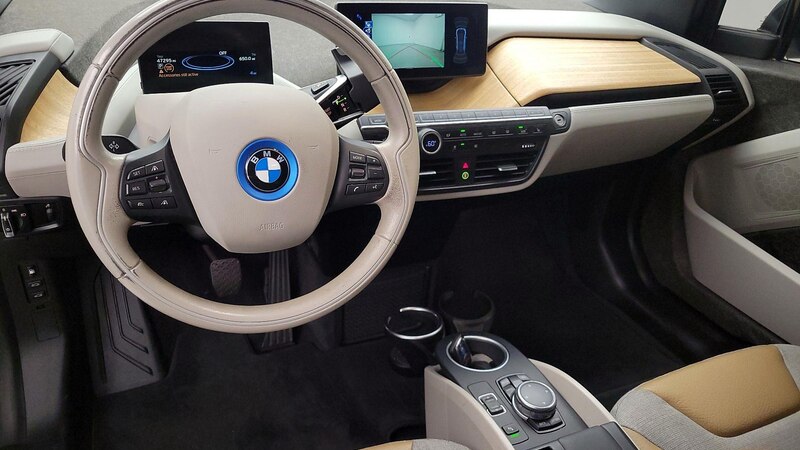 2015 BMW i3 Giga World 9