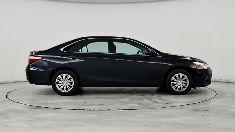 2016 Toyota Camry LE 7