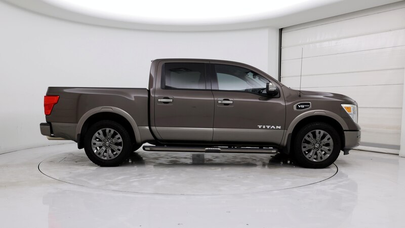 2017 Nissan Titan Platinum Reserve 7