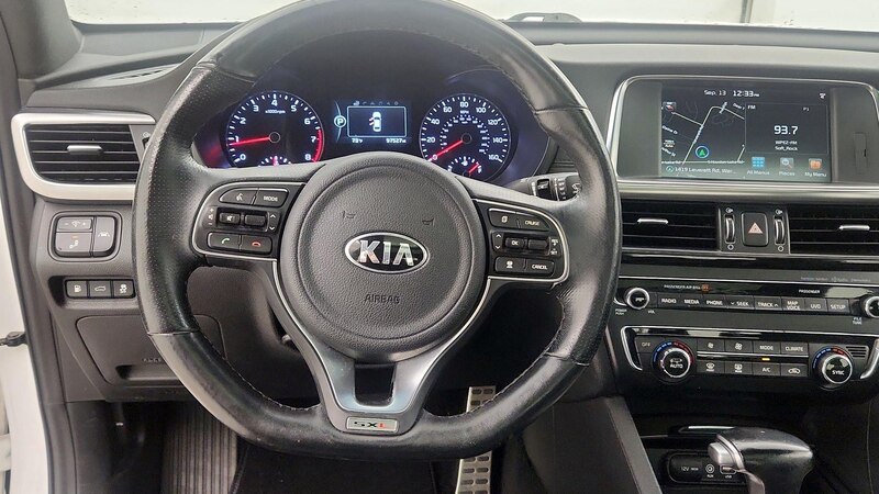 2017 Kia Optima SXL 10