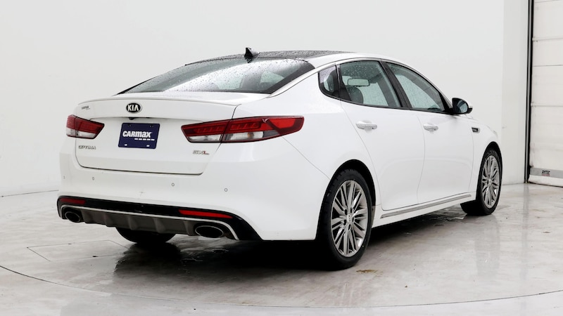 2017 Kia Optima SXL 8